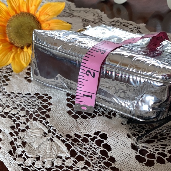 SHARIF 1827 Silver shiny crescent shaped wristlet fun make up bag LNWOT - Picture 2 of 8